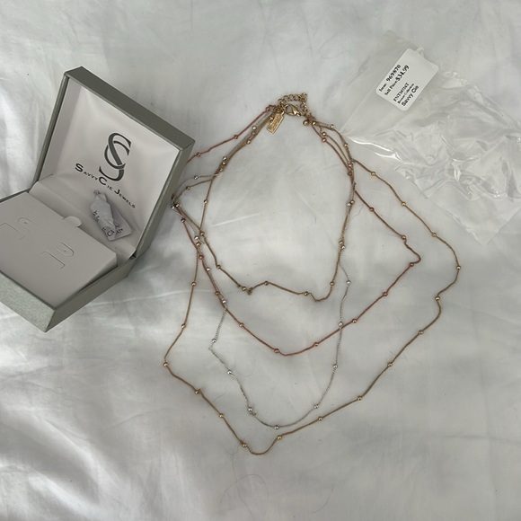 Ladies necklace - Picture 2 of 2